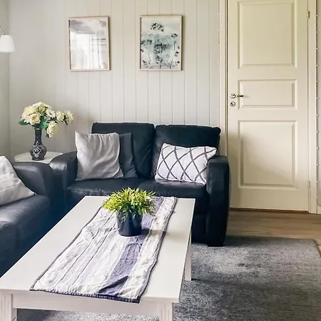Beautiful In Sjernaroy With House Sea View بيت للعطل Nedstrand